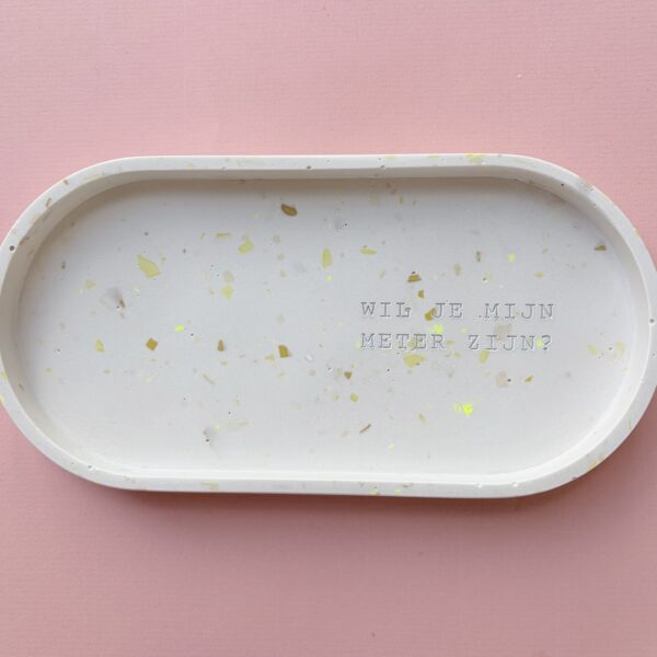 Ovalen schaaltje terrazzo - Wil je mijn meter zijn? (geel-beige )